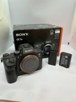 ⁦Sony Alpha a7 III Mirrorless Digital Camera (used)⁩ - الصورة ⁦6⁩
