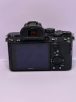 ⁦Sony Alpha a7 III Mirrorless Digital Camera (used)⁩ - الصورة ⁦2⁩